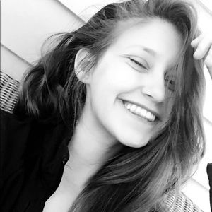 Meet your Posher, Karissa